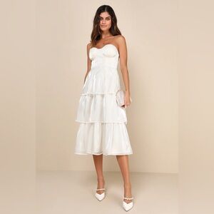 Lulus Ivory Strapless Tiered Mini Dress - Size Small (NWT)